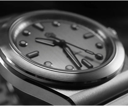 San Martin 40mm Men Sports Watch SS Brushed Dial Integrated Bracelet Miyota 90S5 Original Design Automatic Mechanical SN0149