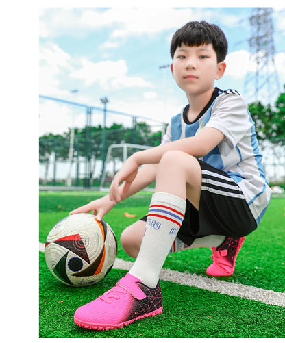 Vyriški futbolo bateliai, mergaičių futbolo bateliai su spygliais, lauko rungtynėms ir treniruotėms skirti sportiniai futbolo bateliai su ilgais spygliais, patogūs, kvėpuojantys, berniukams, neslystantys