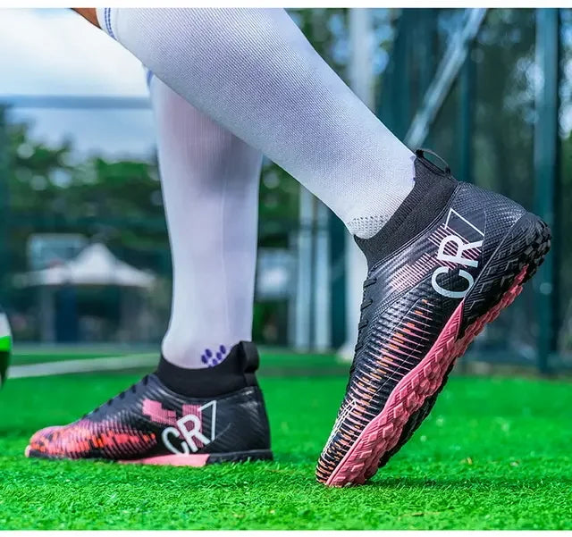 Kids Anti-Collision Toe Football Boots Lace-Up Closure Short Non-Slip Studs Wearproof Breathable Outdoor Grass Game Shoes