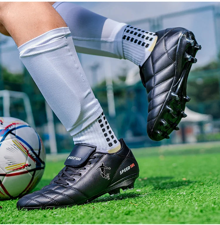 New Men's Football Field Boots Studded Society Indoor Cleats Soccer Shoes TF/FG Comfortable Unisex Outdoor Match Training Sneakers