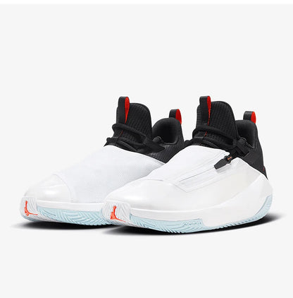 Nike Authentic AJ moški košarkarski copati z vzorcem kamuflaže in grafita ter zračno blazino AQ0394