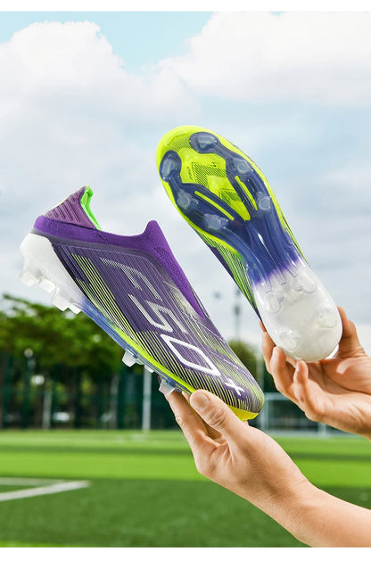 Nuove scarpe da calcio da uomo di alta qualità, tacchetti, scarpe da football, sneakers bestseller indoor per futsal, antiscivolo, da partita su erba, alte, outdoor