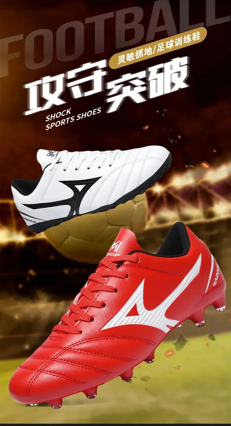 Scarpe da calcio con pulsanti principali e tacchetti lunghi spezzati - Scarpe da calcio per sport all'aperto