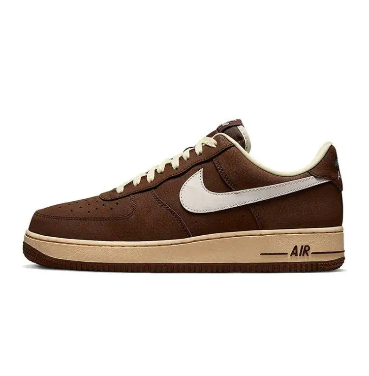 Buty sportowe Nike Air Force 1 '07 – antypoślizgowe, wytrzymałe, amortyzowane, klasyczne, modne, codzienne buty do skateboardingu FZ3592-259