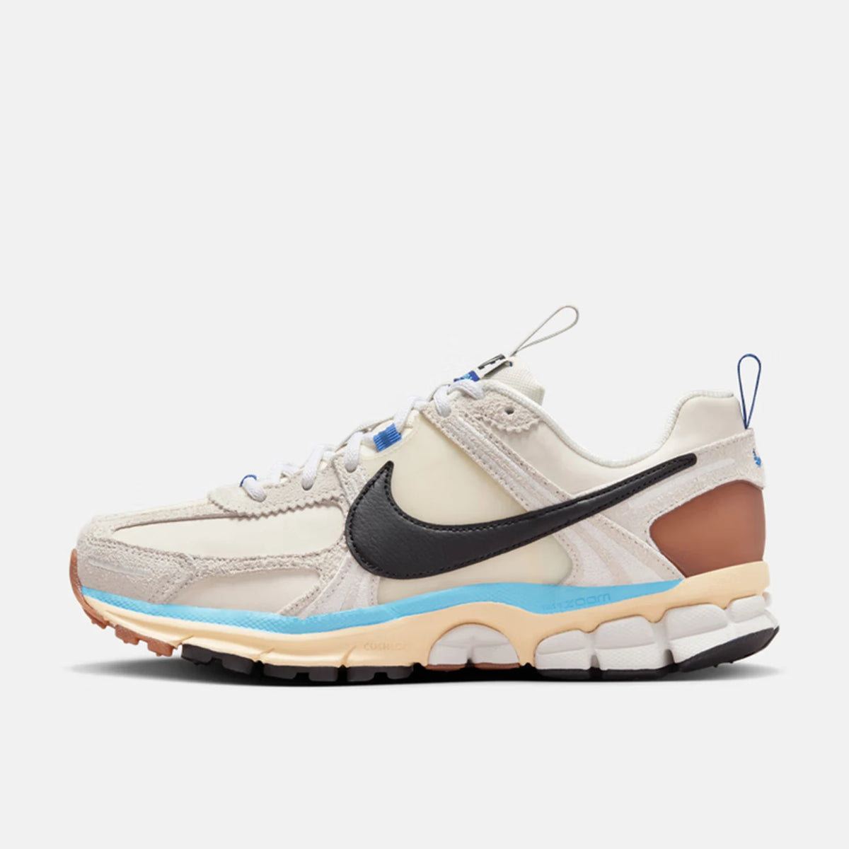 Nike uradni originalni ženski retro tekaški copati Zoom Vomero 5 z zračnim podplatom HF4524-111
