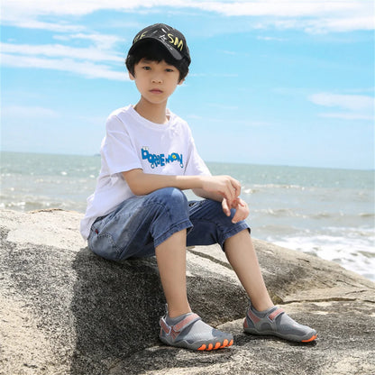 Kids Aqua Shoes Summer Beach Five Fingers Barefoot Water Shoes Swimming Lightweight Non-slip Seaside River Children Sneakers