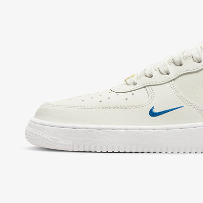 Nike Air Force 1 07 Se da donna, scarpe da skate alte e traspiranti DQ7584-100