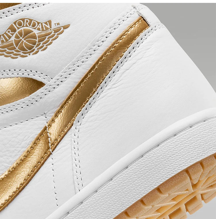 Sneakers da donna Nike Authentic Jordan 1 Retro HI OG Replica FD2596-107