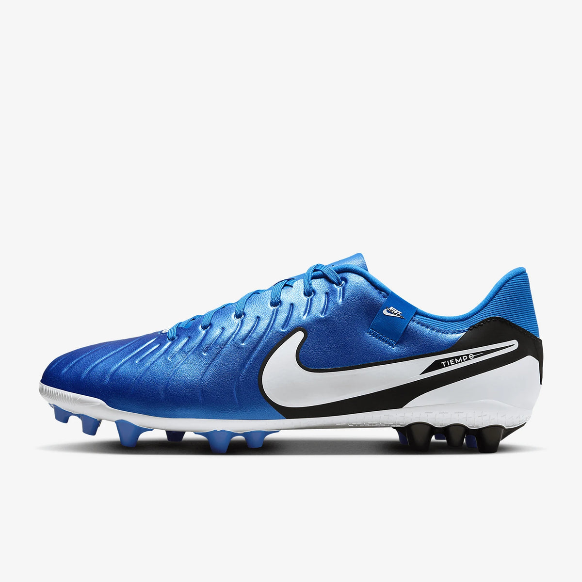 Nike originalni novi moški nogometni čevlji z nizkim zgornjim delom iz umetne trave, lahki, model DV4340-400