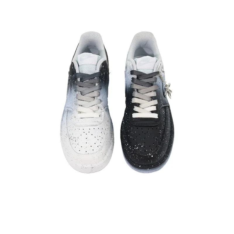 Individuell gestaltete Sneaker Nike Court Vision „Nightfall“ mit Farbverlauf, rutschfest, Unisex-Low-Top-Sneaker