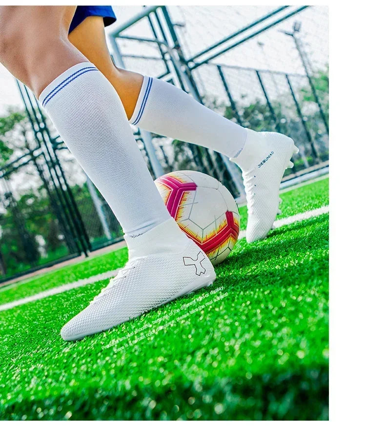 Chaussures de football pour hommes, modèle original, résistantes, pour terrain gazonné, crampons, antidérapantes, de haute qualité, confortables, chaussures de football pour activités de plein air.