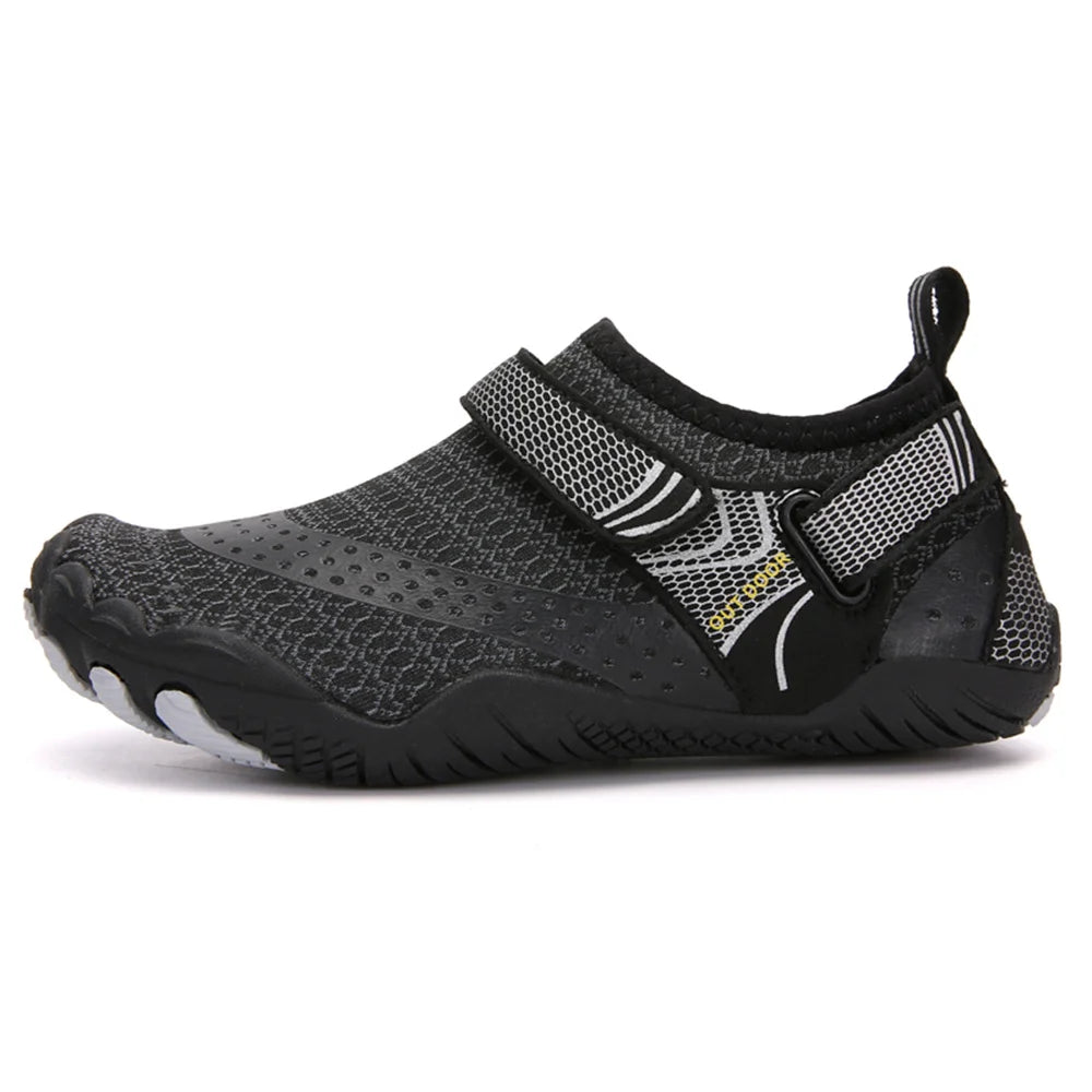 Kids Aqua Shoes Summer Beach Five Fingers Barefoot Water Shoes Swimming Lightweight Non-slip Seaside River Children Sneakers