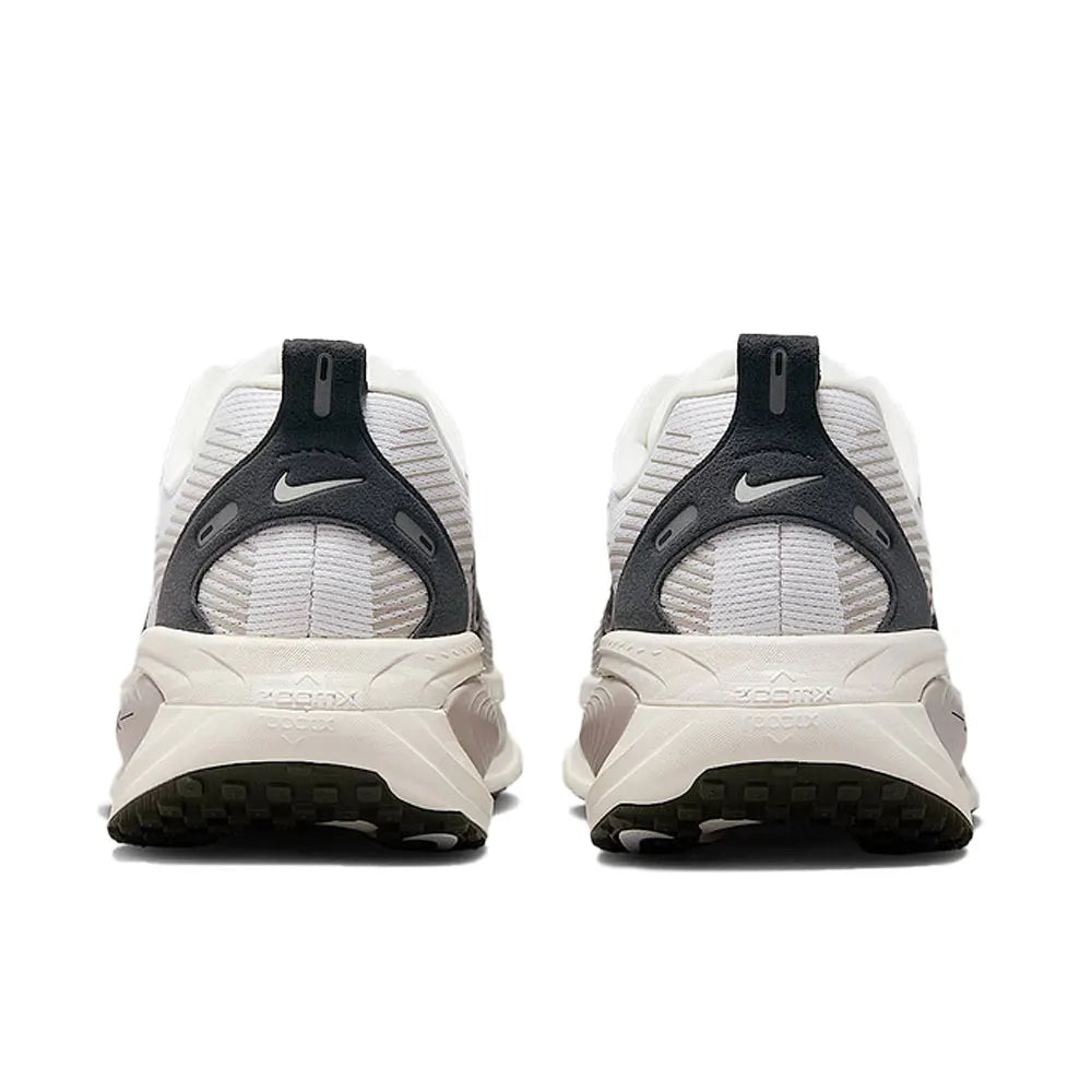 Tekaske copate Nike Vomero 18, dinamično blaženje, trening za maraton, tek po cesti, lahke, podpora, unisex, HM6803-700
