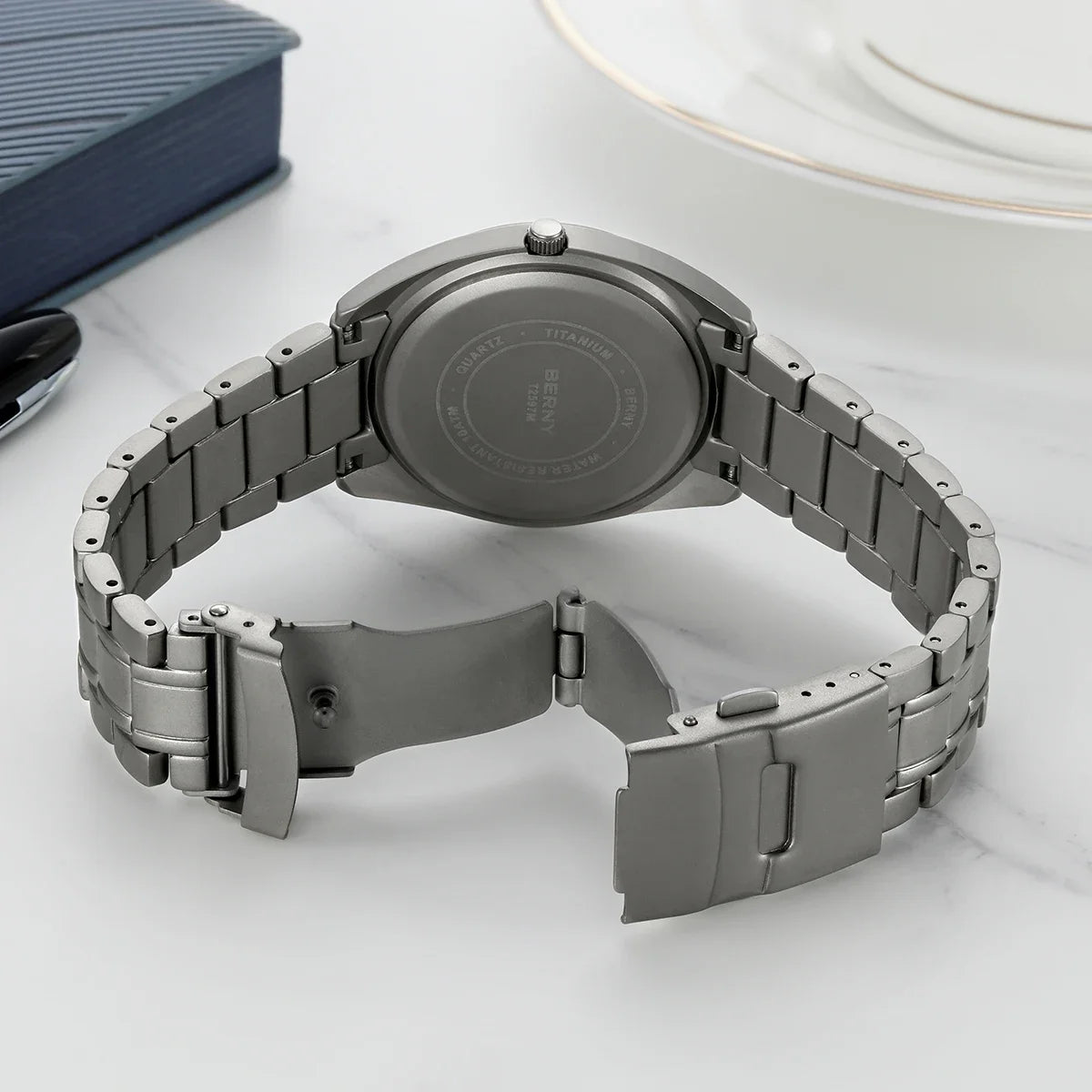 BERNY Full Titanium Men Watch Date Week Quartz Watches Calendar Sapphire Super Luminous 100M Waterproof Lightweight Wristwatch