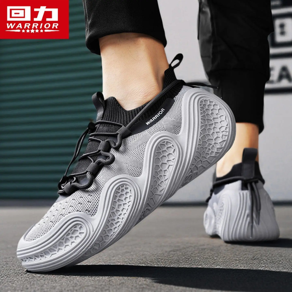 Warrior Original Brand Moški športni copati Trend Mesh Dihajoči Mehki dizajn Športni copati Poletni copati za hojo in tek Moški copati za prosti čas