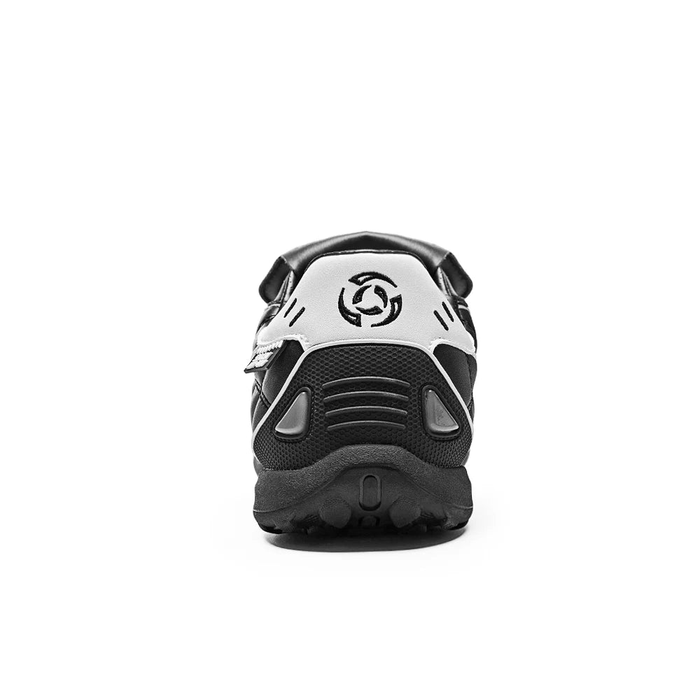 Chaussures de football TF pour adultes, semelle extérieure en caoutchouc flexible, tige en PU souple, chaussures pratiques pour l'entraînement quotidien de football.